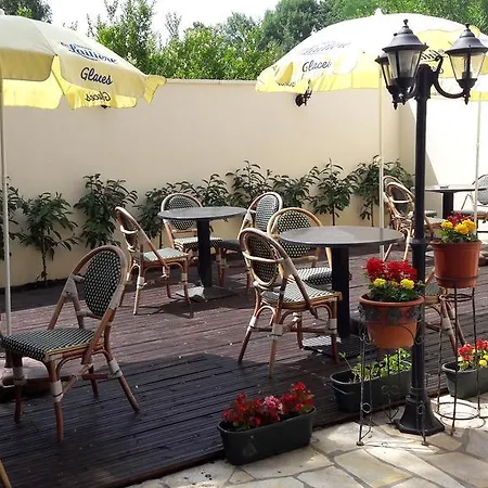 La Belle Etape Hotel