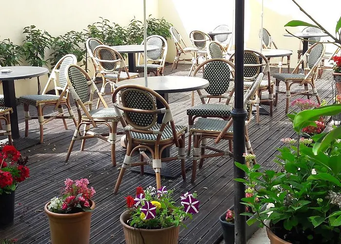 Hotel La Belle Etape 2*