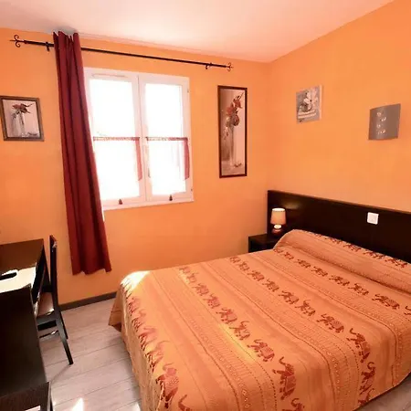 Hotel La Belle Etape Paris